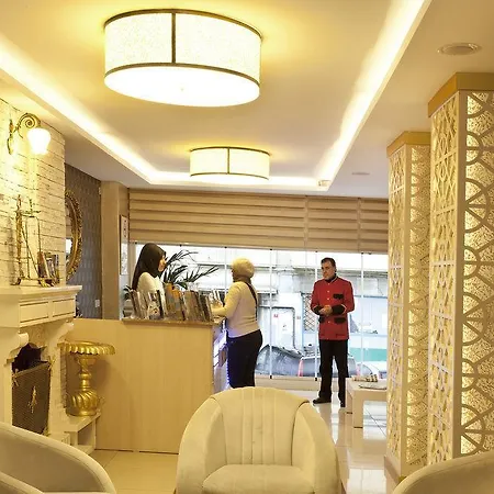 Grand Zentrum & Cafe Restaurant - Taksim Square 3*