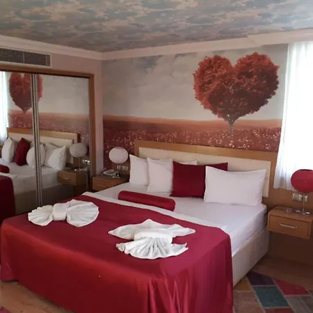 Grand Zentrum & Cafe Restaurant - Taksim Square 3*