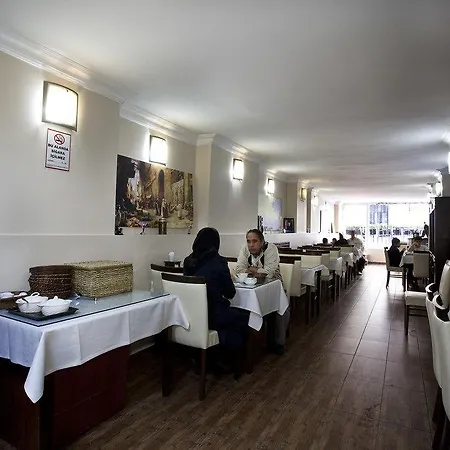 Grand Zentrum & Cafe Restaurant - Taksim Square 3* Стамбул