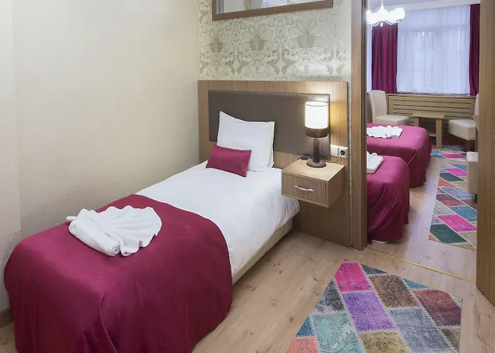 Grand Zentrum & Cafe Restaurant - Taksim Square Hotell Istanbul