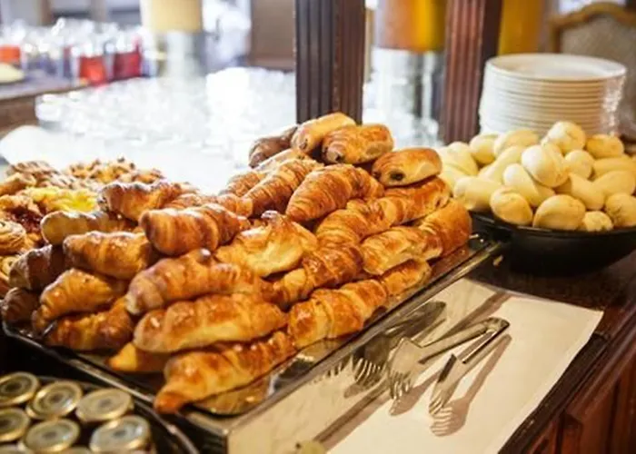 Grand Zentrum & Cafe Restaurant - Taksim Square 3*