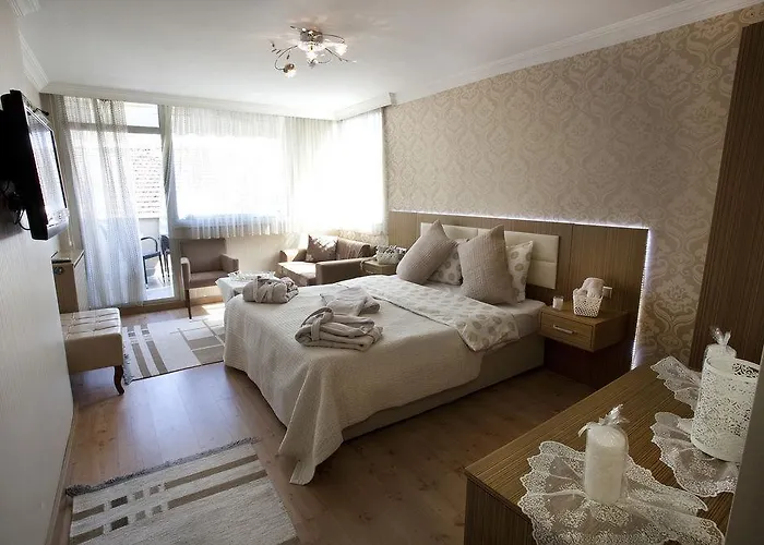 Grand Zentrum & Cafe Restaurant - Taksim Square Hotell 3*