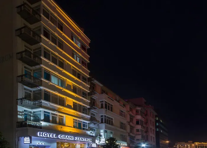 Grand Zentrum & Cafe Restaurant - Taksim Square Hotell 3*