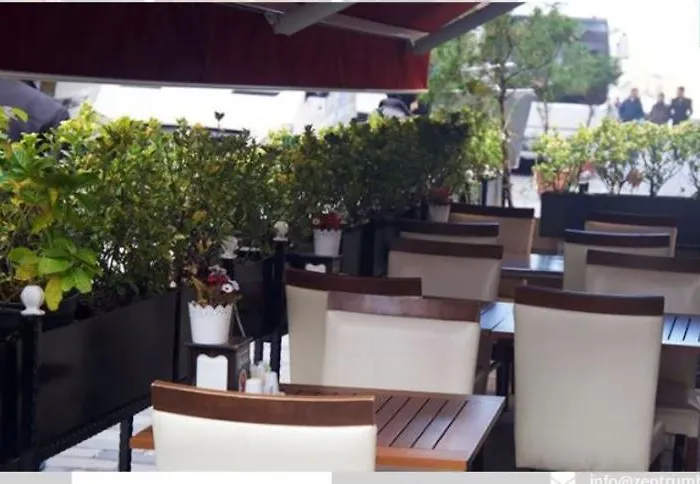 Grand Zentrum & Cafe Restaurant - Taksim Square Istanbul