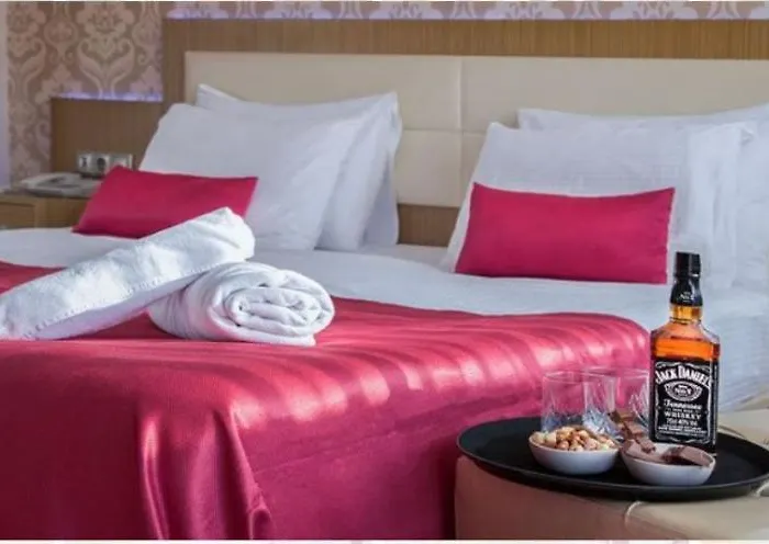 Hotell Grand Zentrum & Cafe Restaurant - Taksim Square 3*