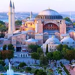 Grand Zentrum & Cafe Restaurant - Taksim Square 3*